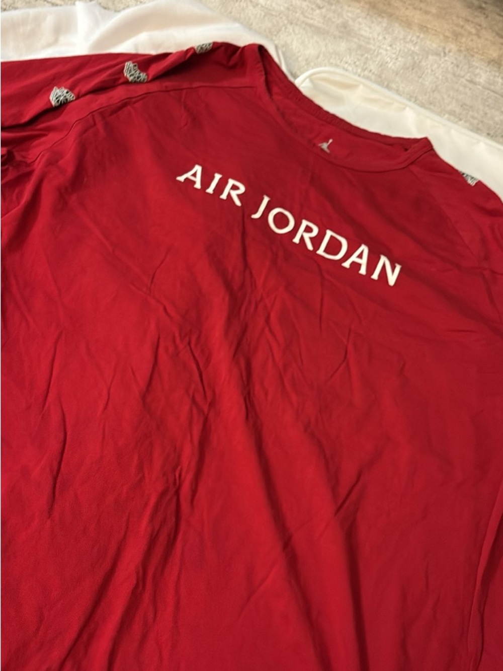 Air Jordan Red Logo Tee - Picture 2 of 4